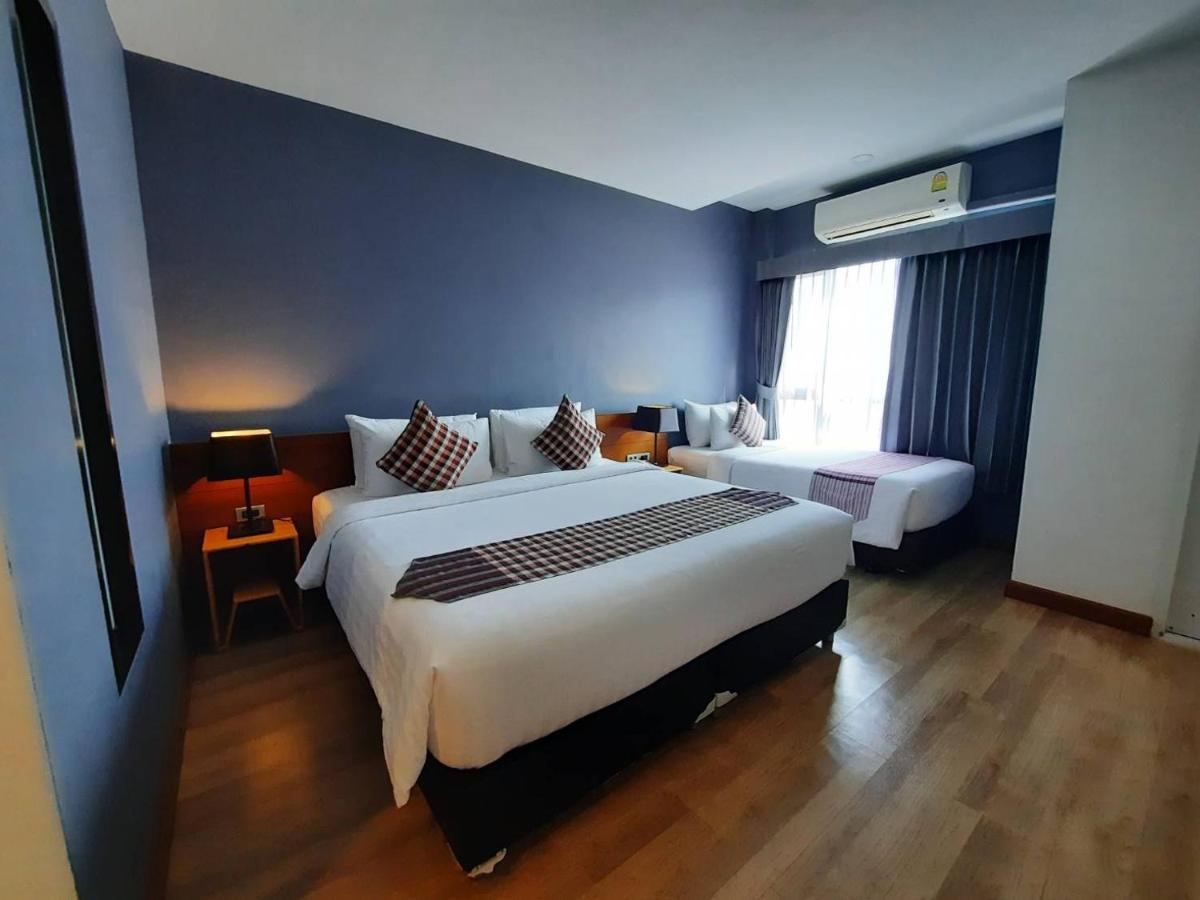 Comet Hotel Surat Thani Ngoại thất bức ảnh