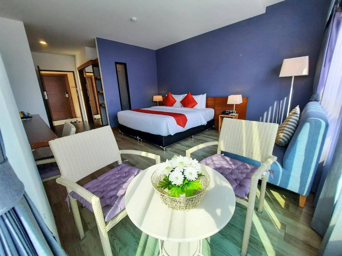 Comet Hotel Surat Thani Ngoại thất bức ảnh