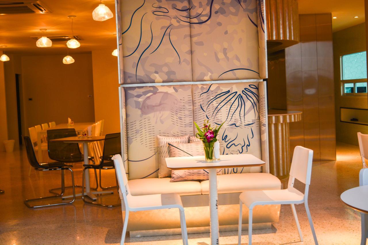 Comet Hotel Surat Thani Ngoại thất bức ảnh