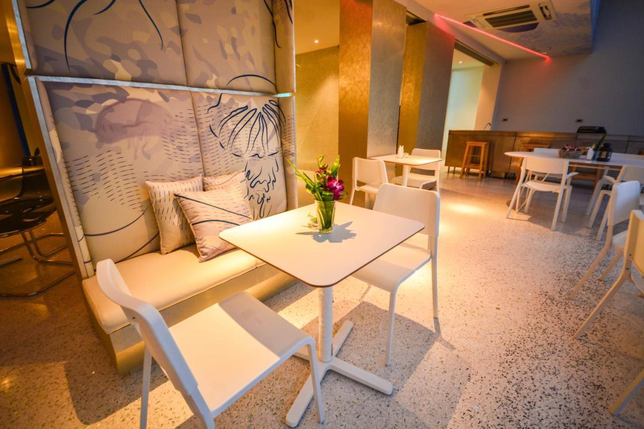 Comet Hotel Surat Thani Ngoại thất bức ảnh
